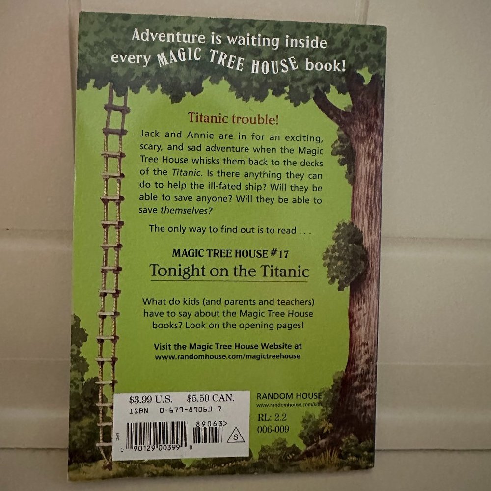 5 Magic Tree House Books - Picture 6 of 12